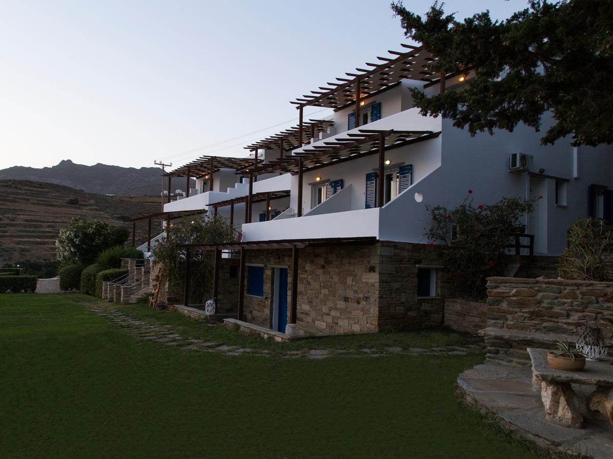Meltemi Tinos Agios Romanos Exterior foto